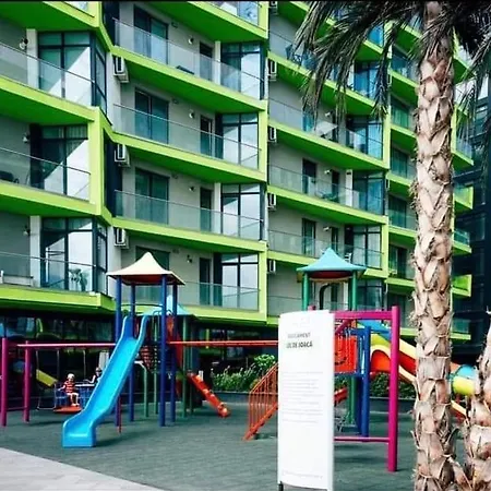 Select Alezzi Beach Apartament Năvodari